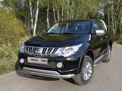 Защита передняя овальная 75х42 мм ТСС для Mitsubishi L200 2015-2019